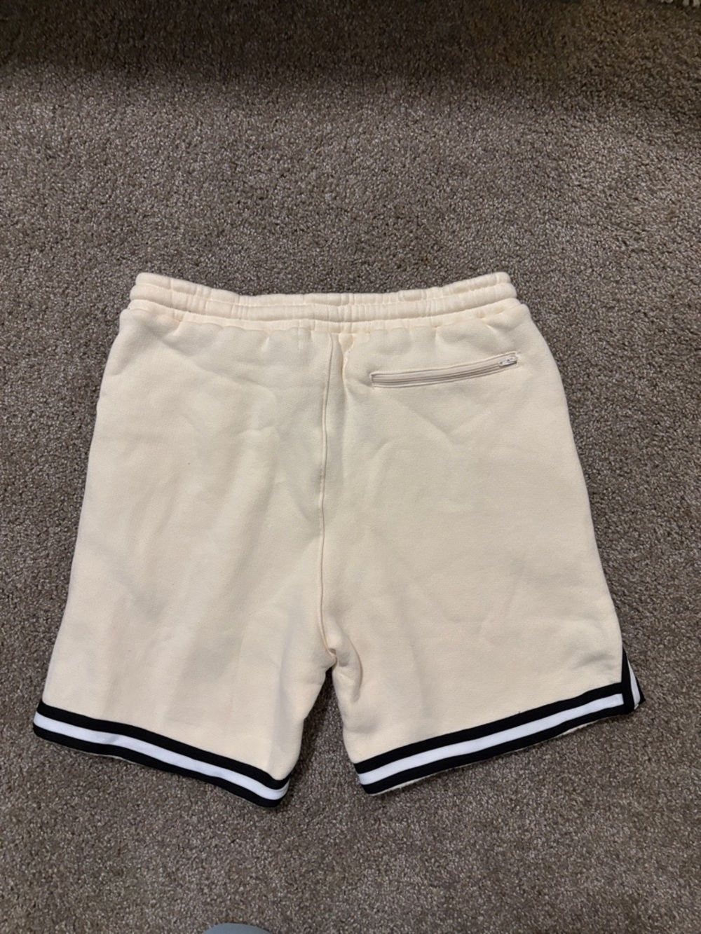 Darc Sport Wolves Cream & Black Cotton Heavy Weight Shorts Size: Large NWT - Picture 2 of 5
